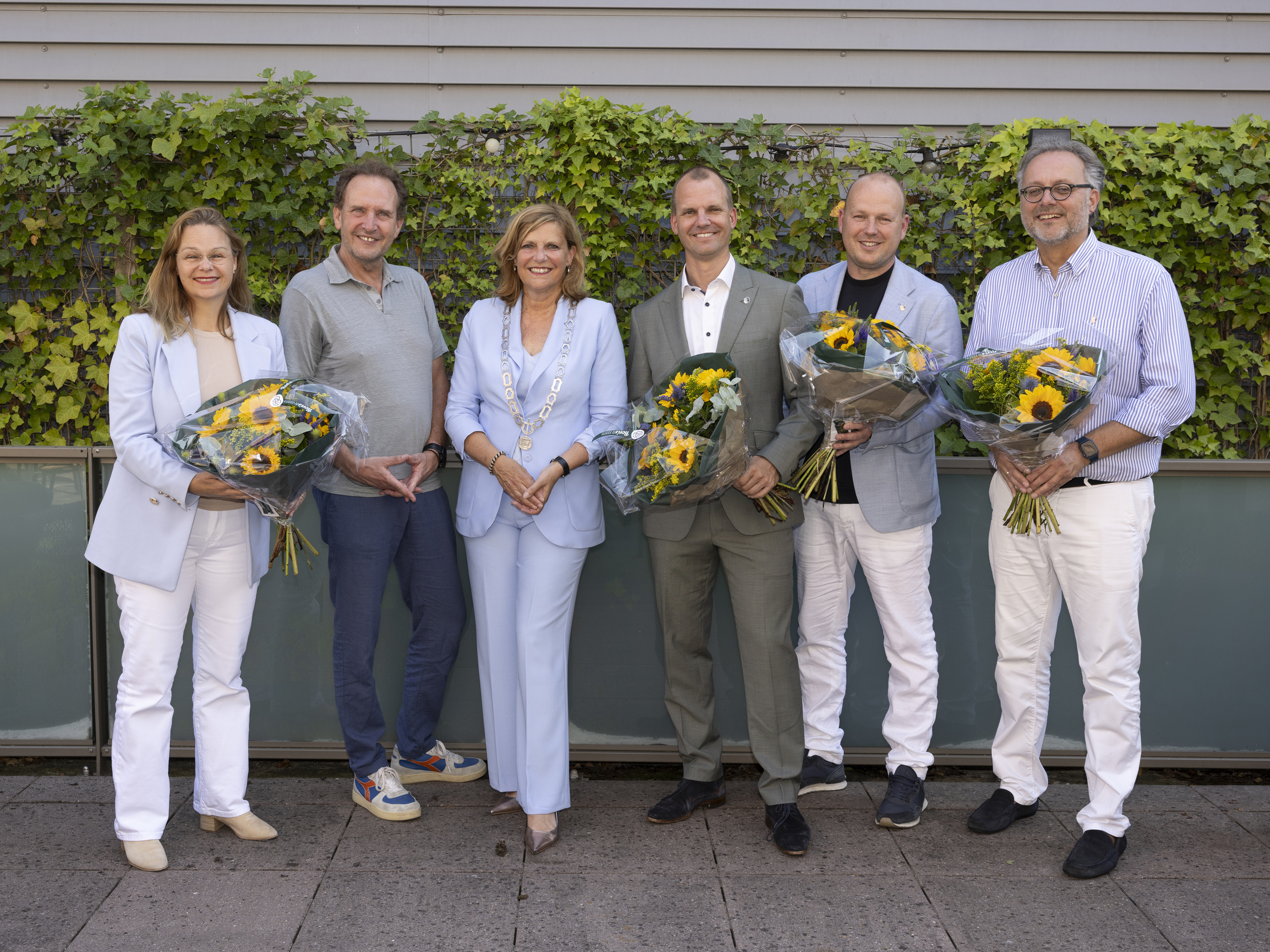 Zilveren gemeentespeld voor wethouders op afscheid